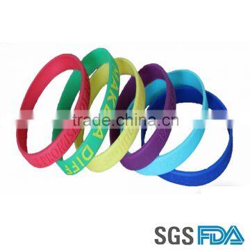 Customized cheap pretty design wristband silicon bracelet