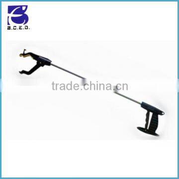 disabled people easy pick up tool reacher with small magnet