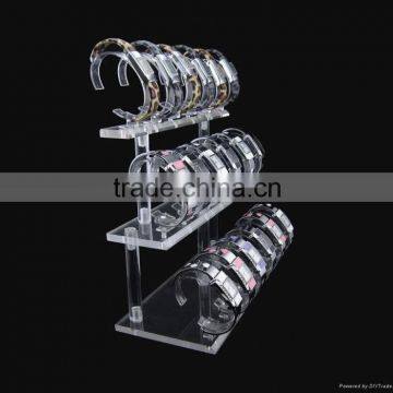 2015 hot design and wonderful acrylic vertical watch display stand for sale