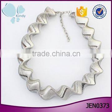 Latest design fancy jewelry silver plated elastic spiral necklace