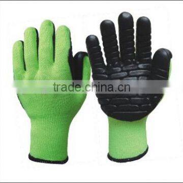 Anti-vibration gloves