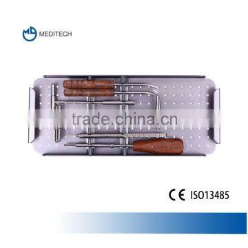 Distal Radius Back Orthopedic Implants Titanum Plates and Screws photo-3