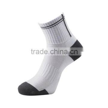 Custom Fashion Athletic Quarter Crew Cut Sports Socks photo-2