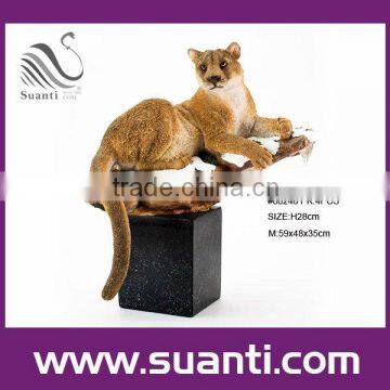 Bobcats polyresin statue