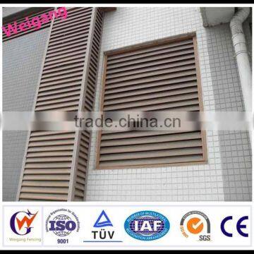 Adjustable louver shutter with all kinds of use