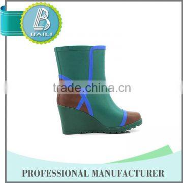 High quality Low price Latest design Waterproof ladies wedge rain boots