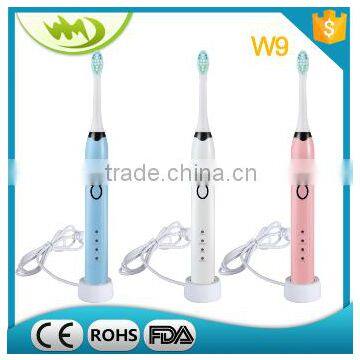 China Manufacturer Oral Care Soft Bristle Electric Toothbrush with Rechangeable Brush Heads