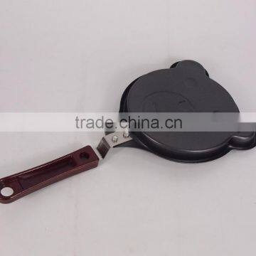 Bear Shaped Carbon Steel Mini Non-Stick Frying Pan Kitchenware