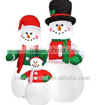 Inflatable snowman figures