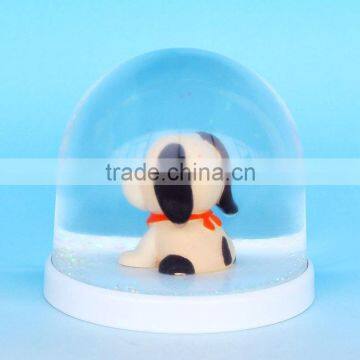 High Quality Ployresin Dog House Plastic Snow Globe photo-3