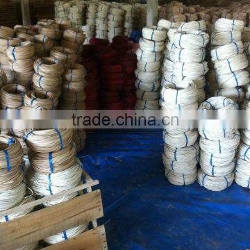 Raw rattan material