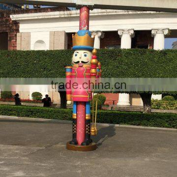 Outdoor Fiberglass Soldier Decoartion photo-3