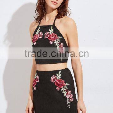 Two Piece Set Women Dress 2017 Black Embroidered Rose Applique Suede Halter Top With Skirt photo-5