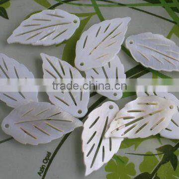 Quality Natural Triangel White Shell Charms Diy Triangel White Shell Jewelry Accessories for 2016 photo-6