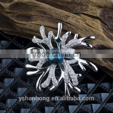 Gold-plated Natural Pearl Snowflakes Antlers Shawl Brooch Buckle photo-4