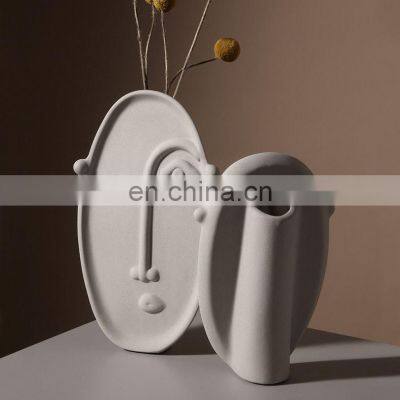 Nordic Abstract Face Vase Ins Wine Cabinet Dining Table Ceramic Porcelain Vases for Home Decor Craft Decoration