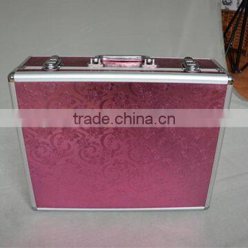 China Customized Pink Aluminum Hand Case photo-4