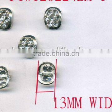 FLOWER TOP RHINESTONE PATTERN WITH CURVY BUCKLE BASE GLASS MDE RHINESTONE BUCKLES/METAL BASE, MDE STONE GRADE IN CH-1058