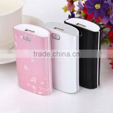 Low price with charging line inside beauty battery charger 5600mah