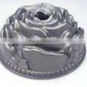 rose shaped cake mould