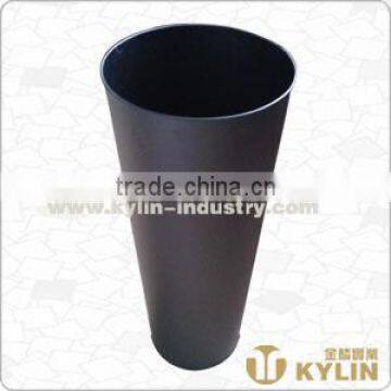 tin rubbish bin,waste bin,dust bin,litter bin