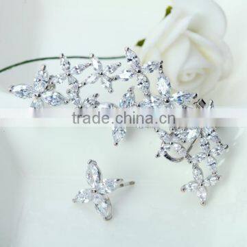 Fine Jewelry White Gold Plated Romantic Elegant Geometric Asymmetry CZ Crystal Flower Stud Earrings photo-4