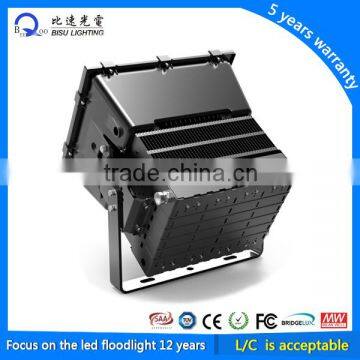 Bisu Cree 1000W Led Floodlight High Lumen 1000W Led High Mast Lamp With MW Driver photo-2