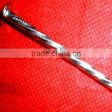 Comoros Market Twisted Nails photo-5