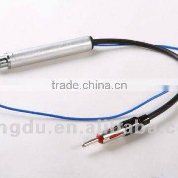CAR ANTENNA EXTENSION LEAD with booster