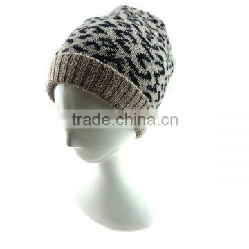 Warm Design Acrylic Knitting Stripe Custom Ski Beanie photo-4