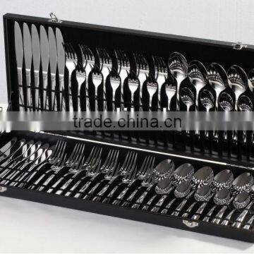 72pcs Stainless Steel Cutlery Set With Wooden Box Packing