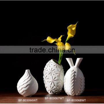 Designer flower vase for home use,polyresin hotel decoration small vase                        
                                                Quality Choice