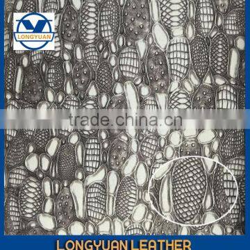Embossing Artificial Leather Made in China With Pineapple Design for Shoes photo-3