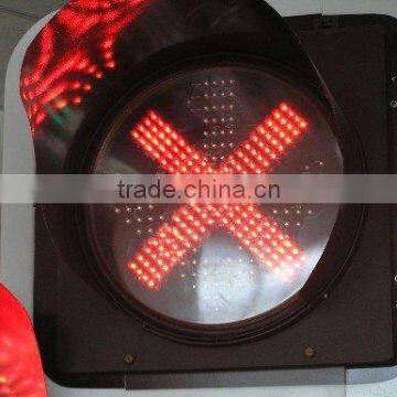 Solar LED Traffic Light System with red cross and green arrows