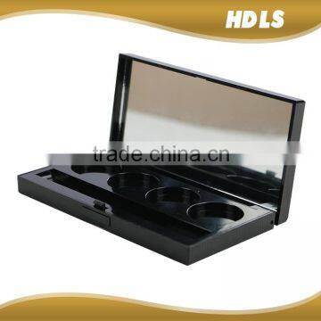 Hot Sale Empty Plastic Compact Eyeshadow Palette Case for Cosmetic Empty Packaging photo-5