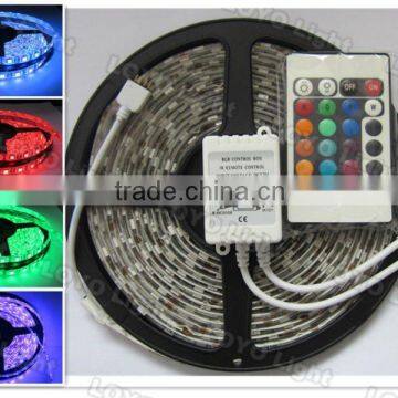 - 30 Leds /m 5050 SMD led light bar color change