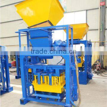 Low Price Semi Automatic QT40C-1 Concrete Curb Making Machine photo-4
