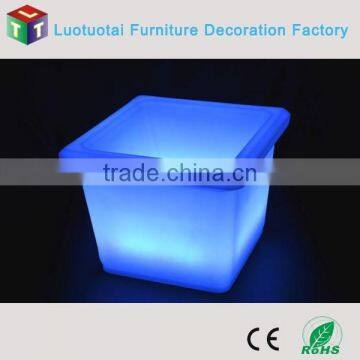 Plastic Glow LED Square Flower Pot for Garden