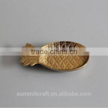Table Decoration Ceremic Golden and White Pineapple Tray photo-6