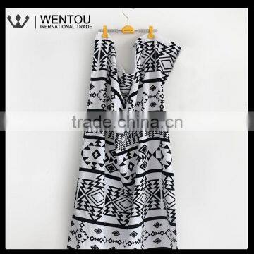 Unique Geometric Pattern Cotton Bath Towel photo-3