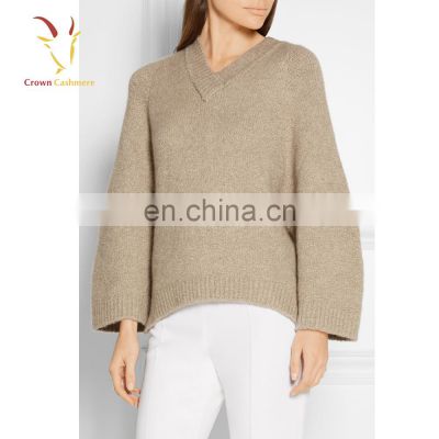 Loose Sleeve V Neck Fashion Lady Wool Sweater Design of Hand Made