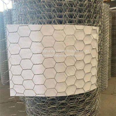 Hot Dipped Galvanized Hexagonal Wire Netting Chicken Wire photo-4