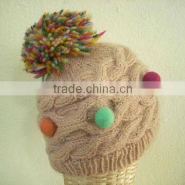 Woolen cap with felt ball