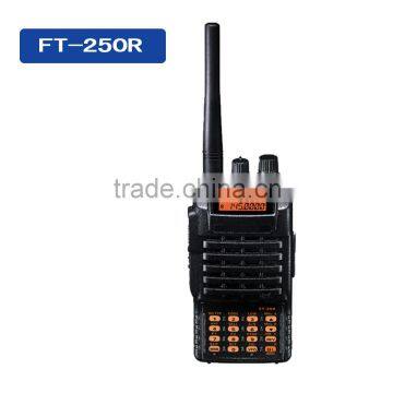 FT-250R 5W 209CH 144-146Mhz 136-174Mhz Handheld Two Way Radio