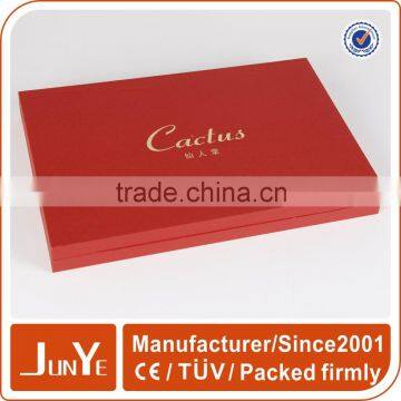 Clamshell Filp Cosmetic Display Box With Die Cut Foam photo-2