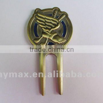 raised picture metal golf accessories