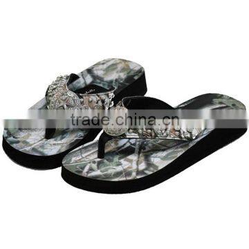 Cowgirl rhinestone star concho studded camo western flip flops women slippers wholesale