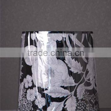 Mass production hospitality wholesale cheap high quality artistic black lampshade lining white with flower pattern