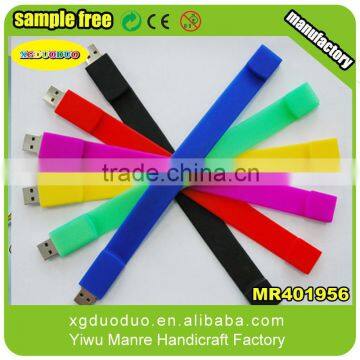 2015Custom Personalized Rubber Silicone Wristband Bracelets Wholesale Bands