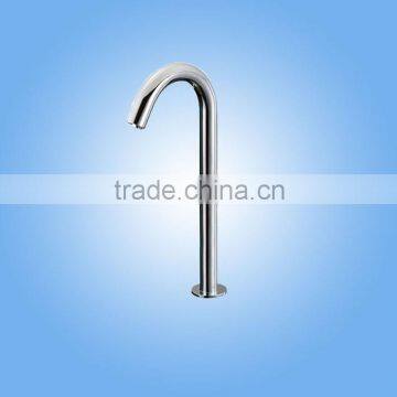 2015 new arrival Intelligent smart single cold automatic faucet with touchless handle for hospital